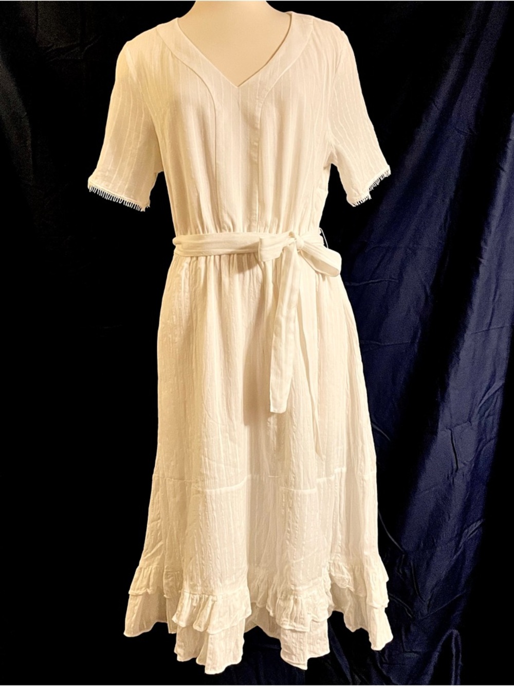 Gibson Latimer White V-Neck Belted Ruffle-Hem Midi Dress